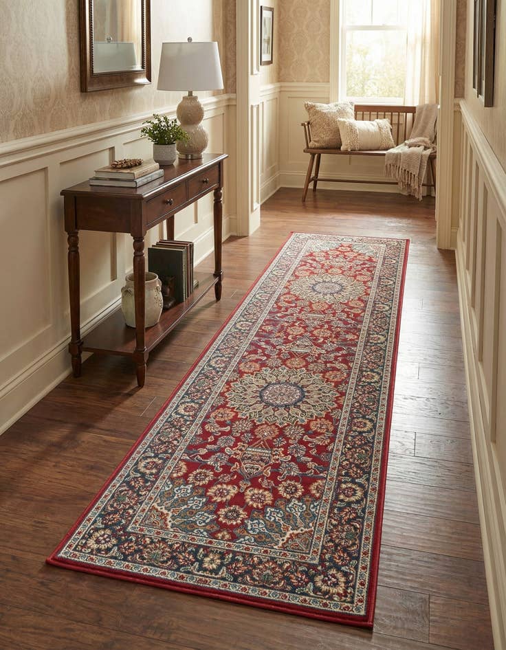 Detail image of 2' 7 x 10' Easy-Clean Traditional Indoor / Outdoor Runner Rug