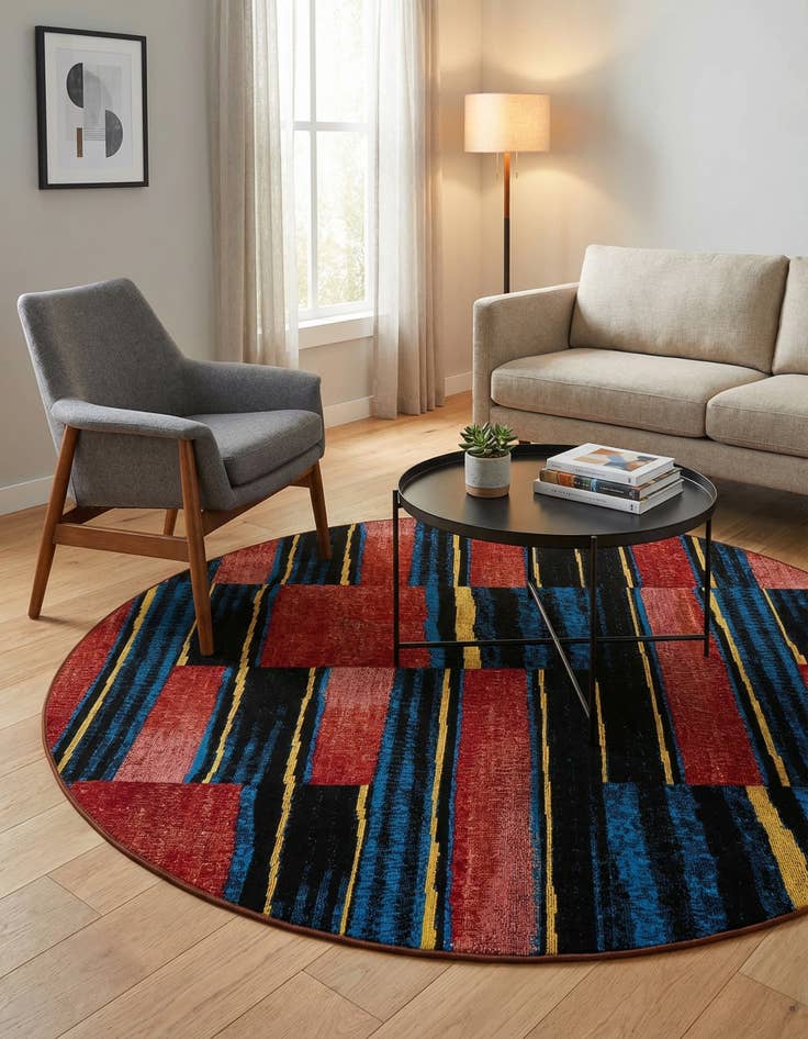 Detail image of  5' x 5'  Washable Modern Indoor / Outdoor Round Rug