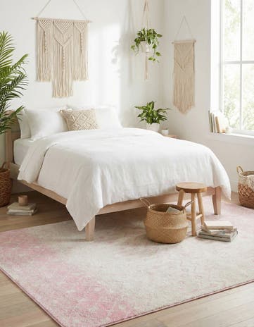 5' 3 x 8' Moroccan Trellis Rug