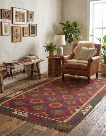 4' 9 x 8' 4 Hand Woven Kilim Maymana Wool Rug