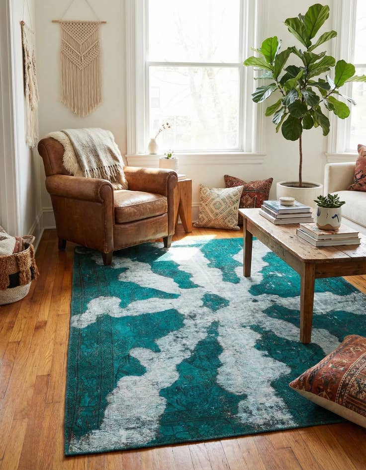 Detail image of 5' 2 x 6' 5  Hand Knotted Ultra Vintage Persian Wool Square Rug