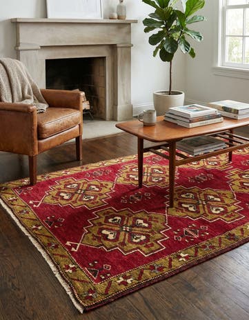 3' 4 x 6' 4 Hand Knotted Kars Wool Rug