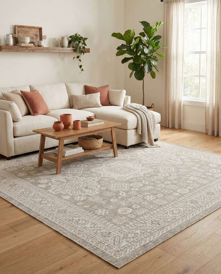 7' 10 x 7' 10 Easy-Clean Aztec Indoor / Outdoor Square Rug
