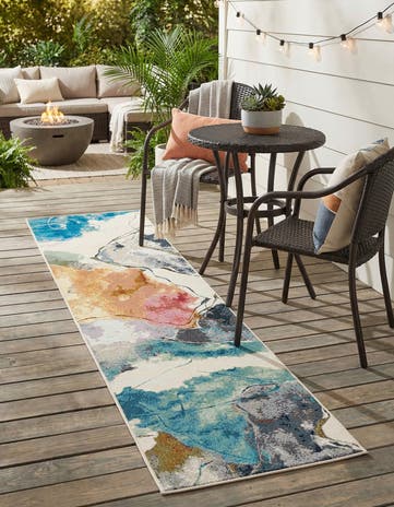 2' x 8' Easy-Clean Modern Indoor / Outdoor Runner Rug