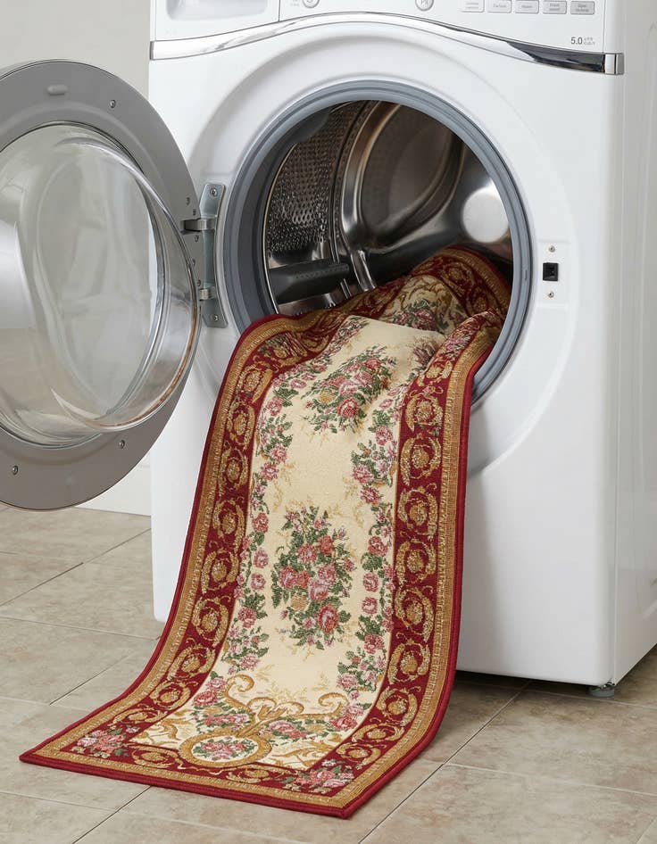 Detail image of 2' x 8'  Washable Traditional Indoor / Outdoor Runner Rug