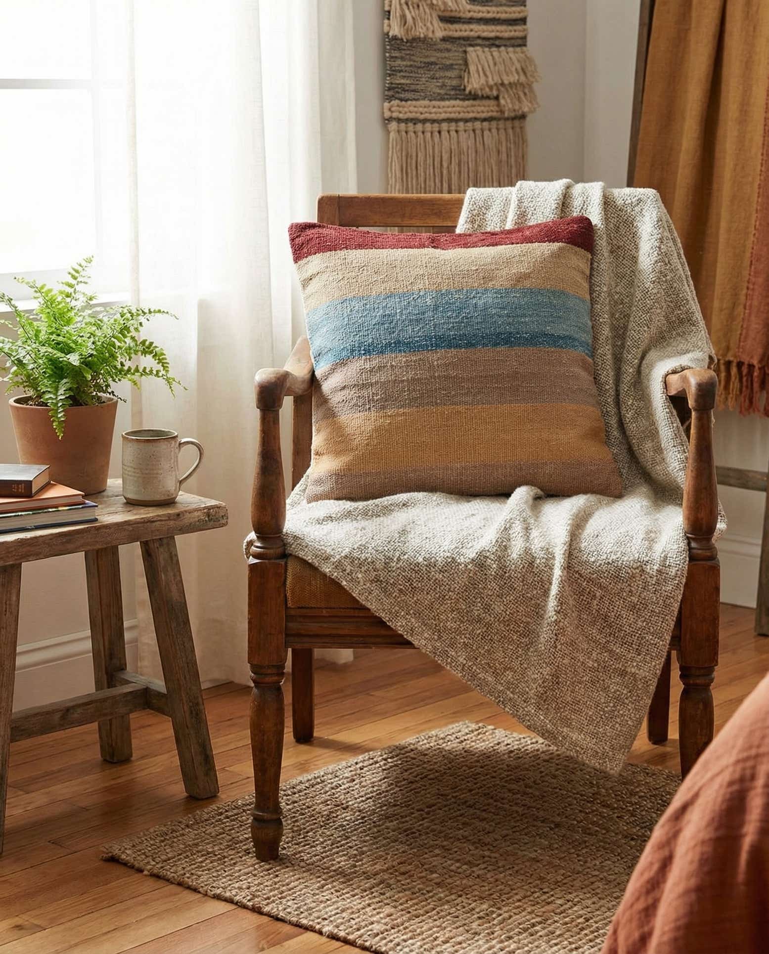 1' 6 x 1' 6 Hand Woven Pillow Wool Square Rug