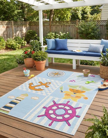 5' 3 x 7' 7 Easy-Clean Indoor / Outdoor Rug