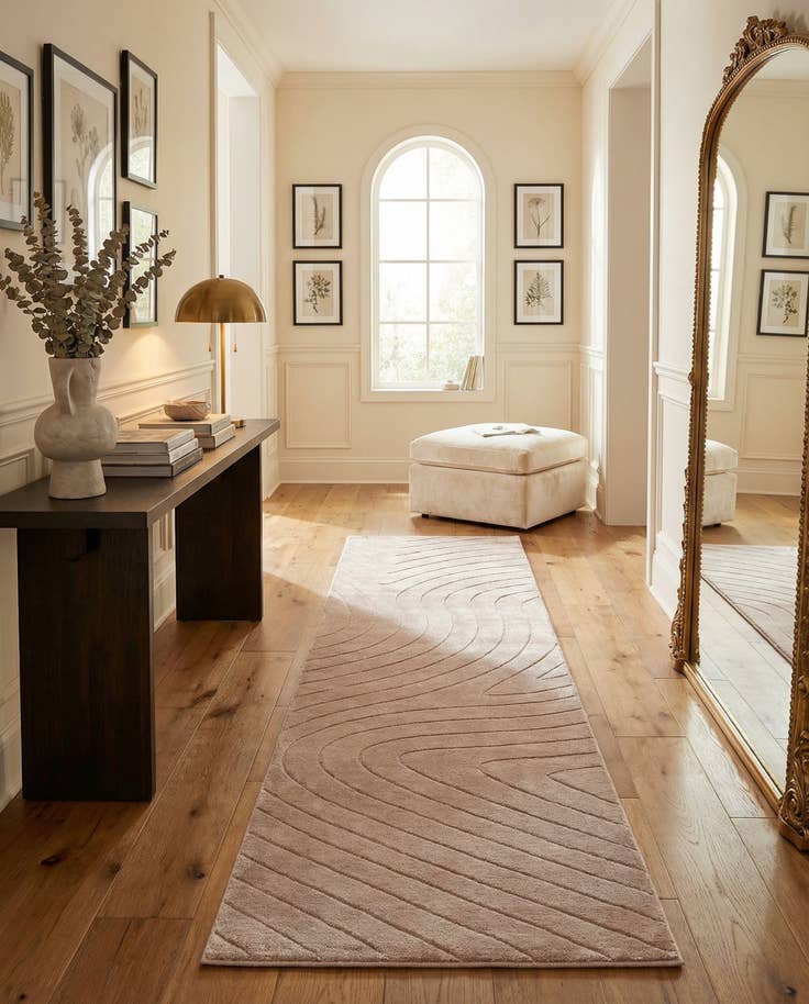 Detail image of 2' 7 x 9' 7 Darya Runner Rug
