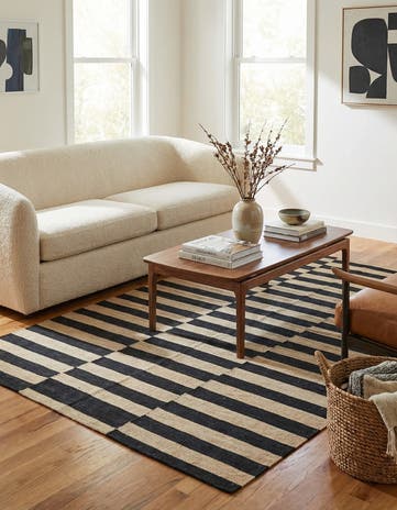4' 3 x 6' Hand Woven Kilim Modern Wool Rug