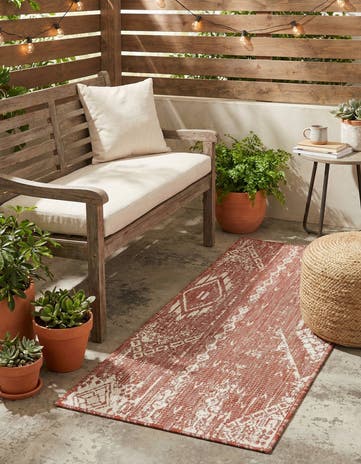 2' x 4' Easy-Clean Bohemian Indoor / Outdoor Runner Rug