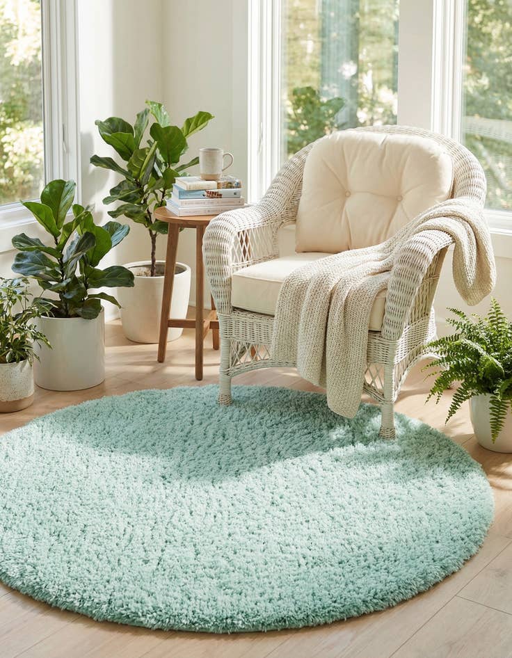 Detail image of 5' x 5' Infinity Shag Round Rug