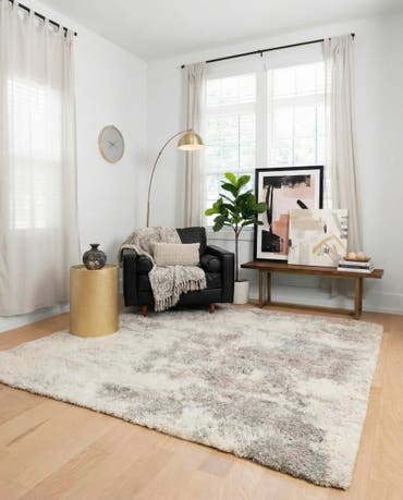  4' x 4' Soft Touch Shag Square Rug