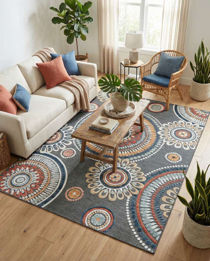 6' 4 x 9' Easy-Clean Botanical Indoor / Outdoor Rug