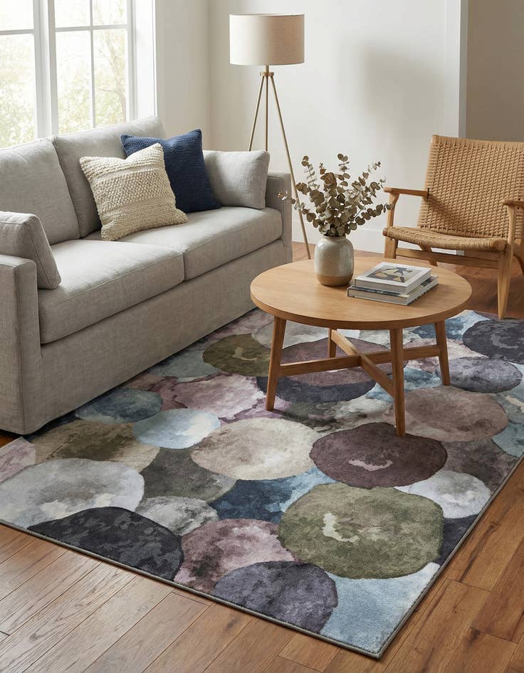 Detail image of 5' 3 x 7' 9 Medina Rug