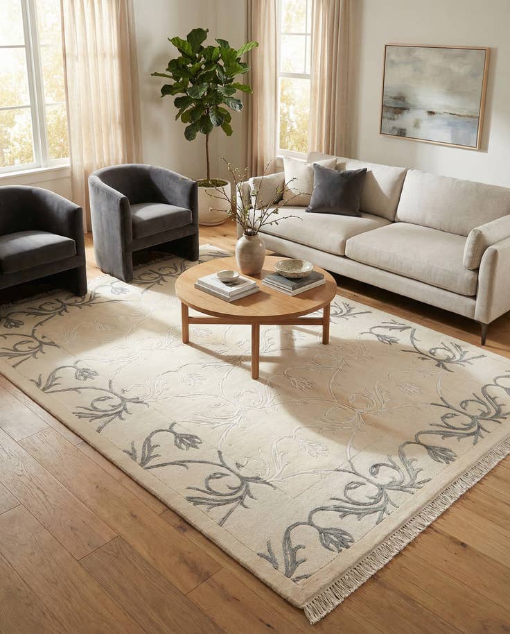 Detail image of 4' 9 x 6' 8 Hand Knotted Darya Wool Rug
