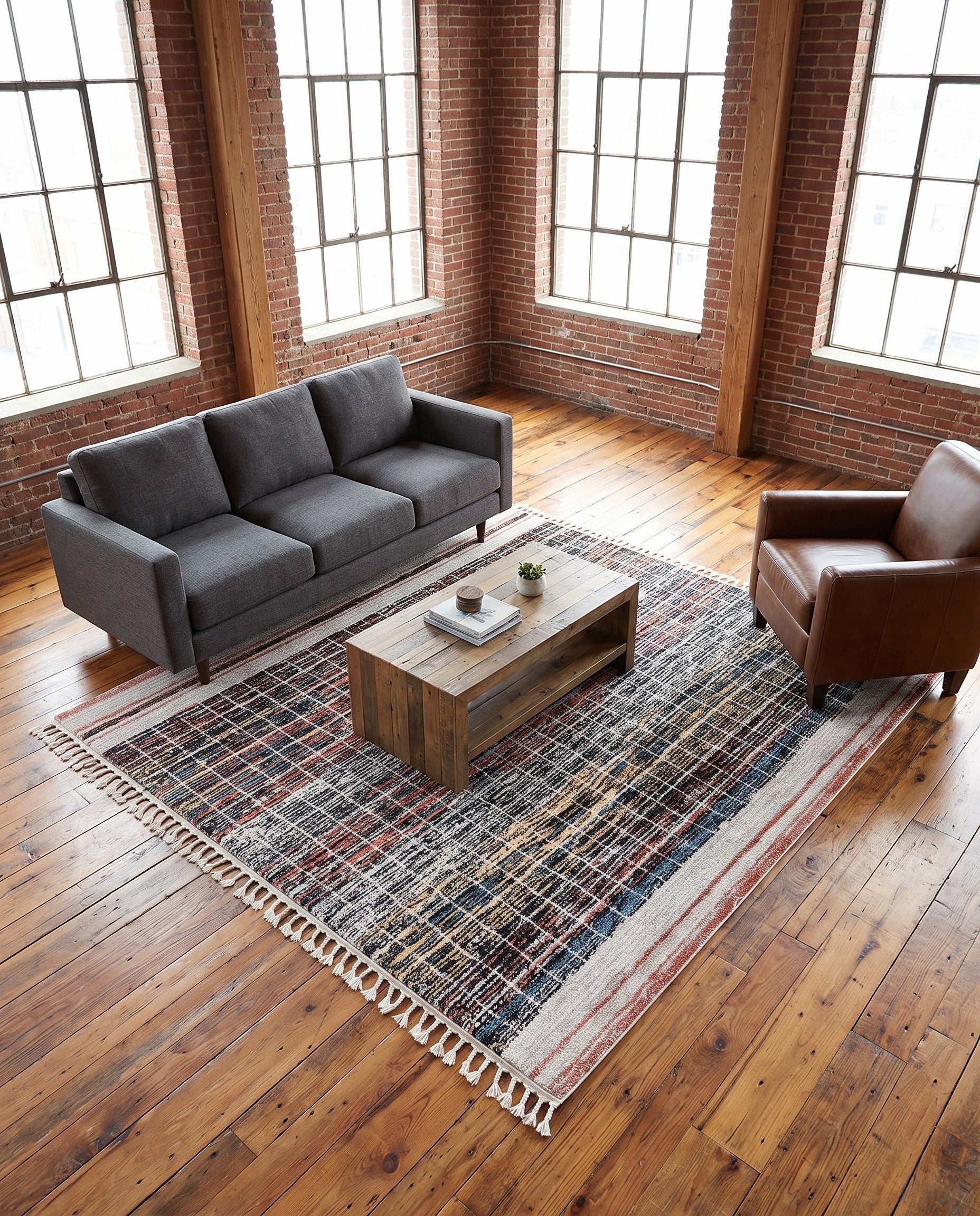 7' 10 x 7' 10 Aramis Square Rug