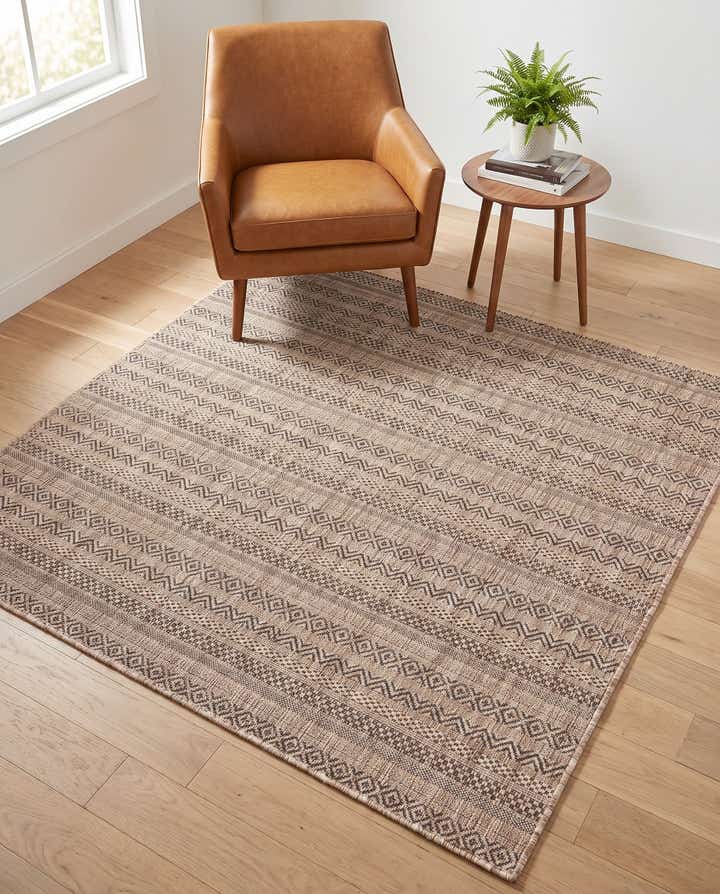 5' 3 x 5' 3 Easy-Clean Striped Indoor / Outdoor Square Rug