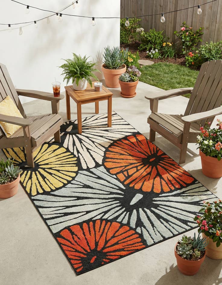 Detail image of 5' x 7'  Washable Casablanca Indoor / Outdoor Rug