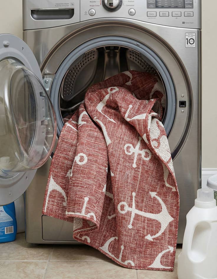 Detail image of 6' x 9'  Washable Coastal Indoor / Outdoor Rug