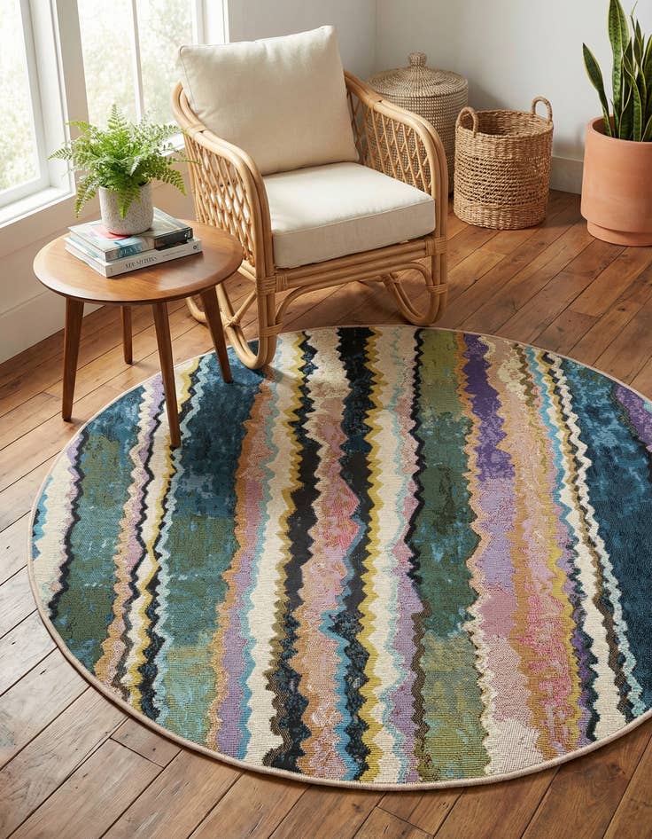 Detail image of  4' x 4'  Washable Modern Indoor / Outdoor Round Rug