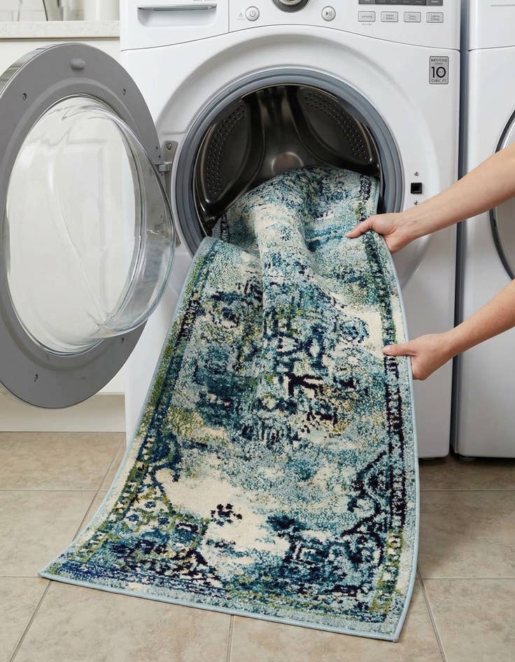 Detail image of 2' 2 x 6' 9  Washable Palazzo Runner Rug