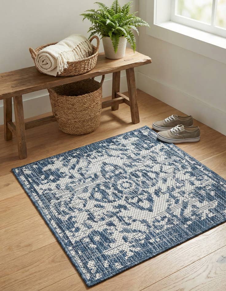 Detail image of 1' 4 x 1' 4  Washable Jill Zarin Dubai Indoor / Outdoor Sample Rug