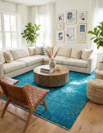 5' 2 x 8' Hand Knotted Darya Wool Rug