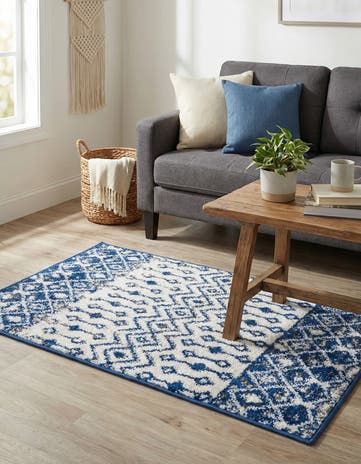 2' x 3' Moroccan Trellis Rug