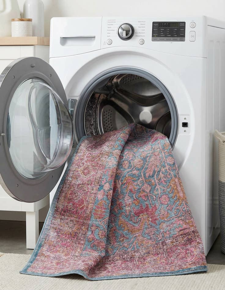 Detail image of  7' 10 x 7' 10  Washable Mangata Square Rug