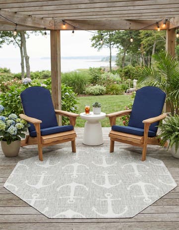 Gray Easy-Clean Coastal Indoor / Outdoor Octagon Rug