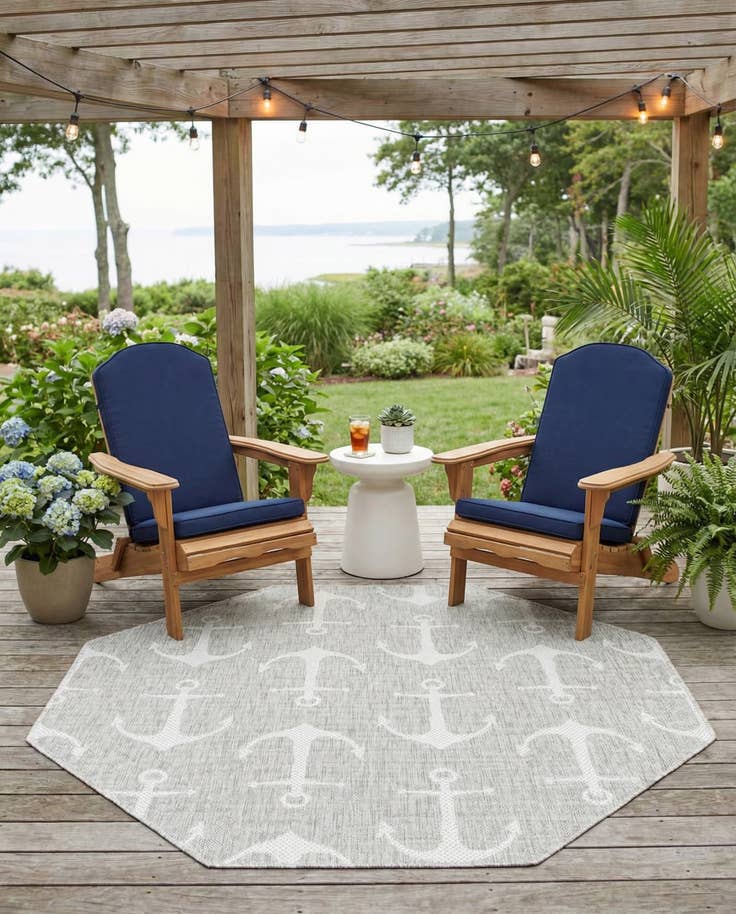 Detail image of 5' 3 x 5' 3 Easy-Clean Coastal Indoor / Outdoor Octagon Rug