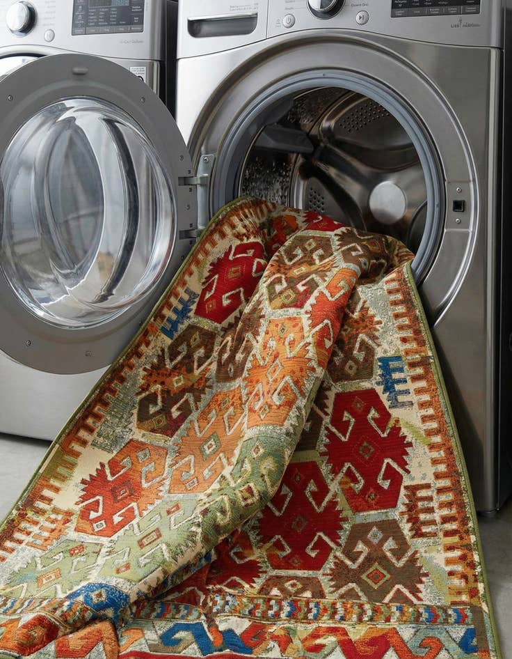 Detail image of  6' x 9'  Washable Southwestern Indoor / Outdoor Rug