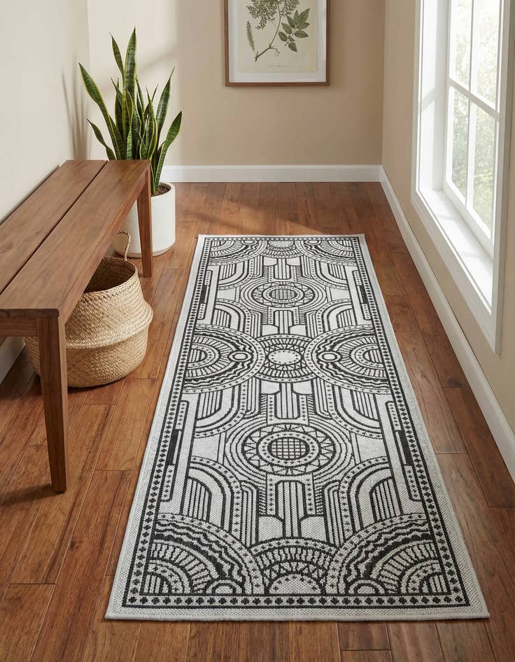 Detail image of 2' x 6' 1  Washable Traditional Indoor / Outdoor Runner Rug