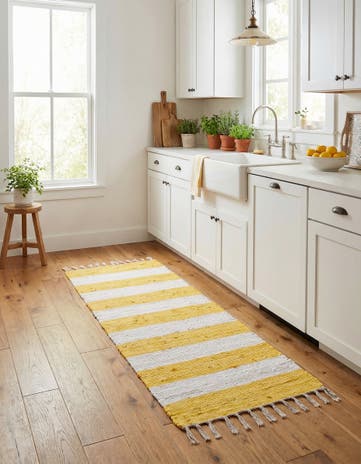 2' 2 x 6' 1 Hand Woven Chindi Rag Runner Rug