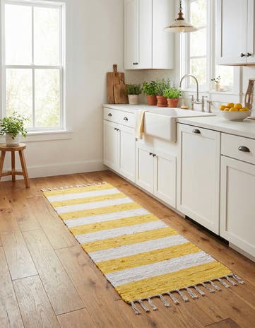 2' 2 x 6' 1 Hand Woven Chindi Rag Runner Rug