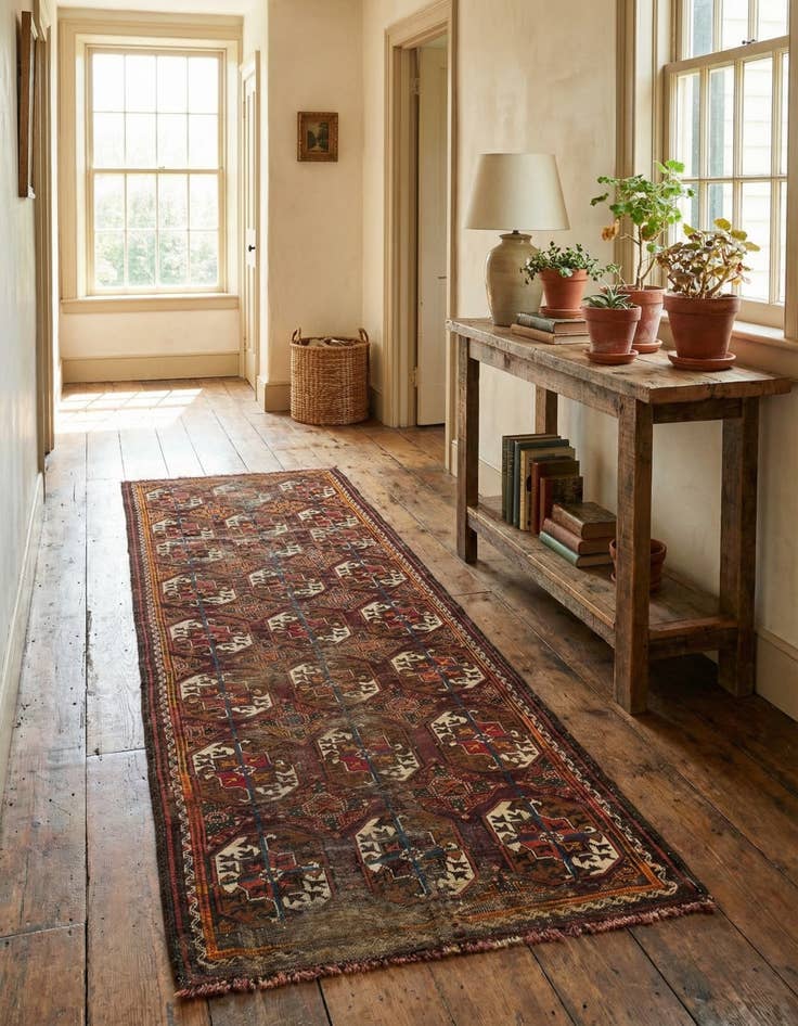 Detail image of 3' 4 x 6' 10  Hand Knotted Shiraz Persian Wool Runner Rug