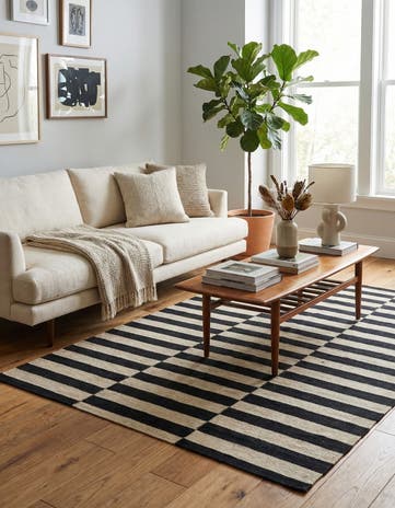 4' 3 x 5' 10 Hand Woven Kilim Modern Wool Rug