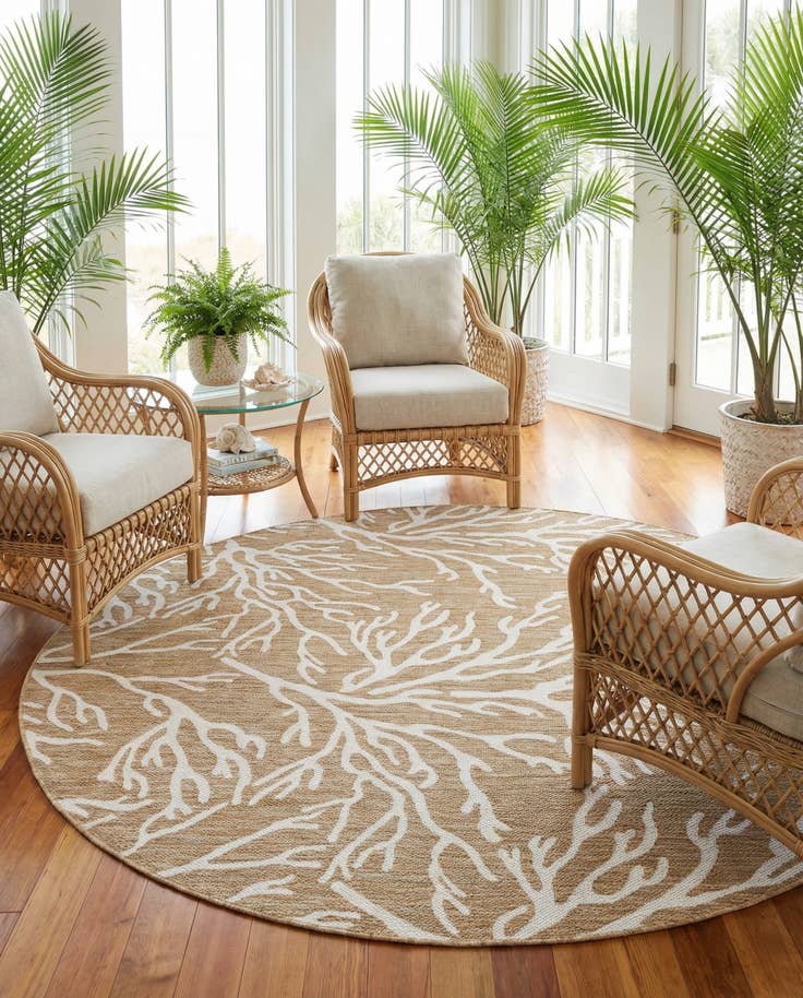 Detail image of 7' 10 x 7' 10 Easy-Clean Coastal Indoor / Outdoor Round Rug