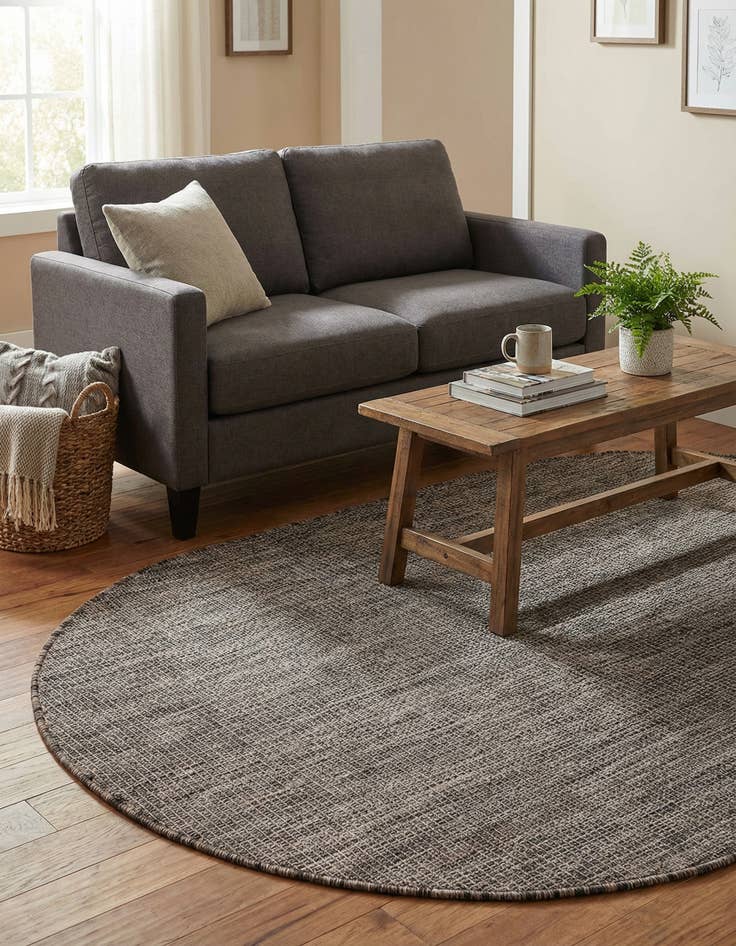 Detail image of 3' 1 x 5' 3  Washable Solid Indoor / Outdoor Oval Rug