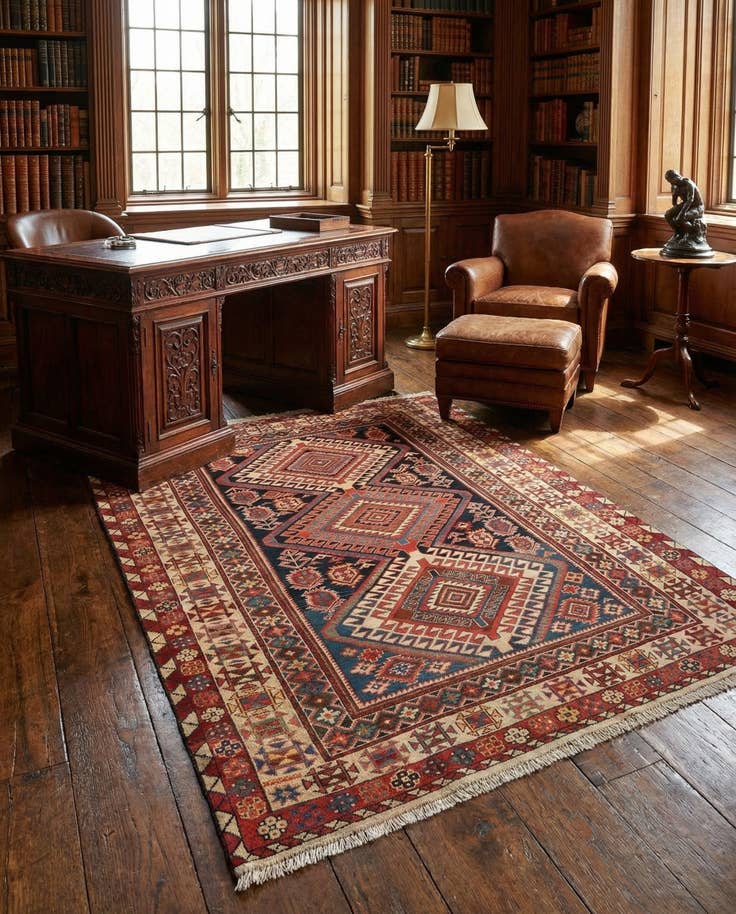 Detail image of 4' 1 x 5' 8 Schirwan Wool Rug