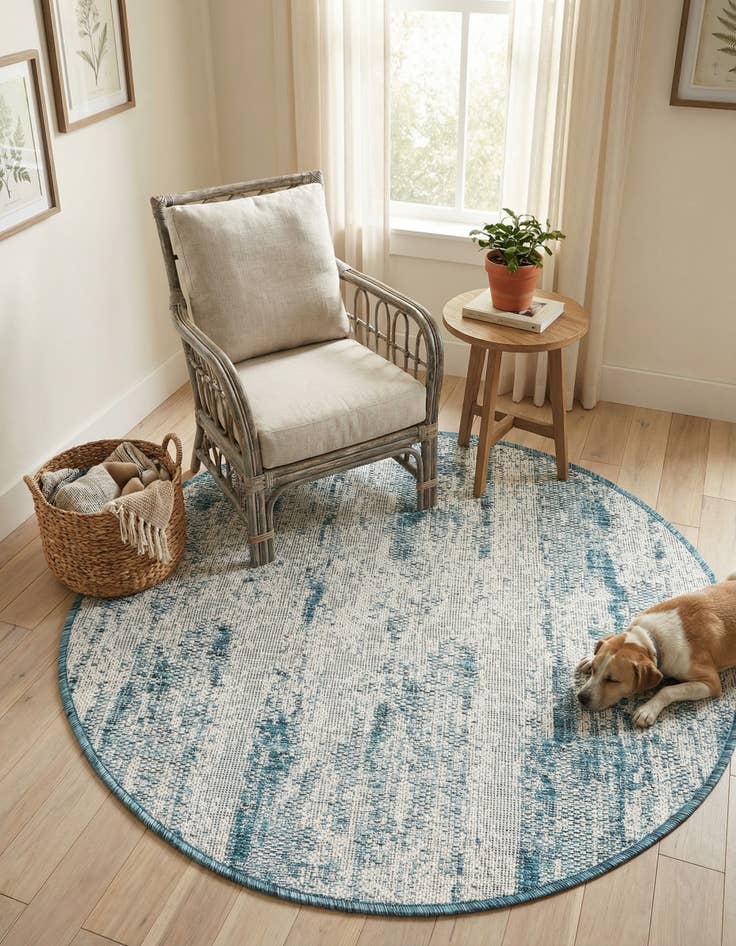 Detail image of  3' x 3'  Washable Modern Indoor / Outdoor Round Rug