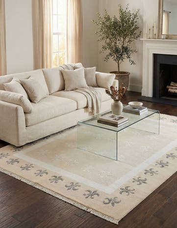 4' 11 x 6' 7 Hand Knotted Darya Wool Rug