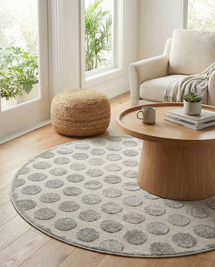 5' x 5' Easy-Clean Sabrina Soto Indoor / Outdoor Round Rug