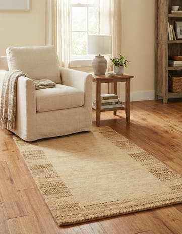 2' 5 x 4' 6 Hand Knotted Kashkuli Gabbeh Rug