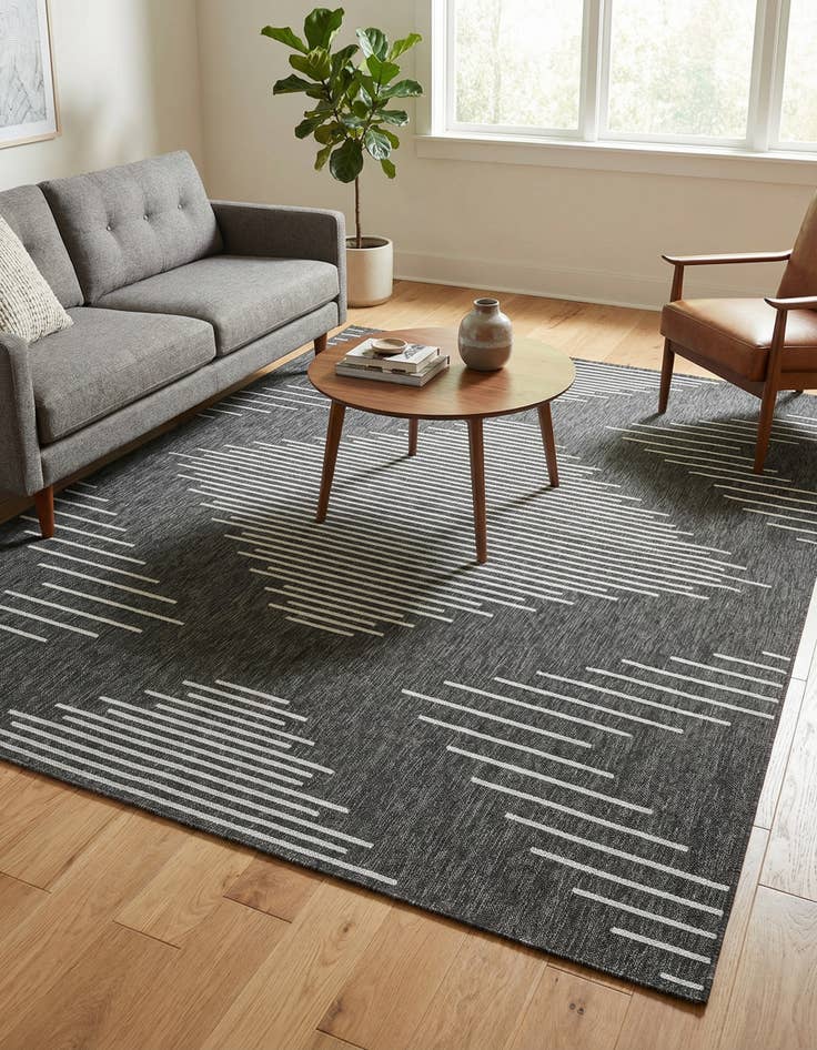 Detail image of 7' x 10' Easy-Clean Modern Indoor / Outdoor Rug