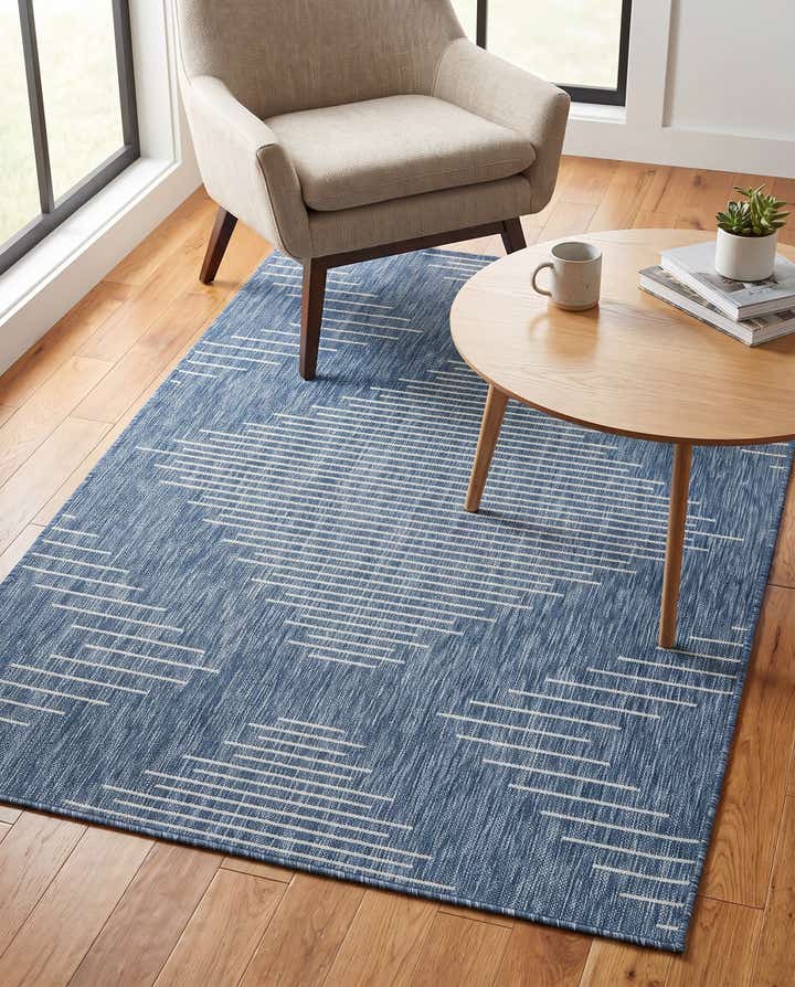 4' x 6' Easy-Clean Modern Indoor / Outdoor Rug