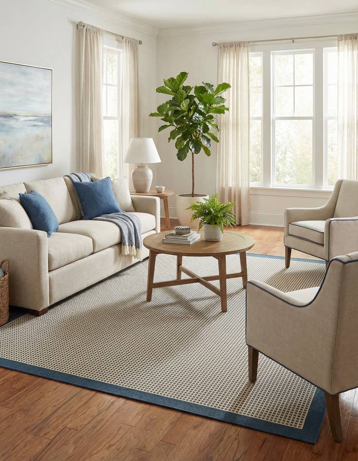 Detail image of 7' 10 x 7' 10  Washable Border Indoor / Outdoor Square Rug