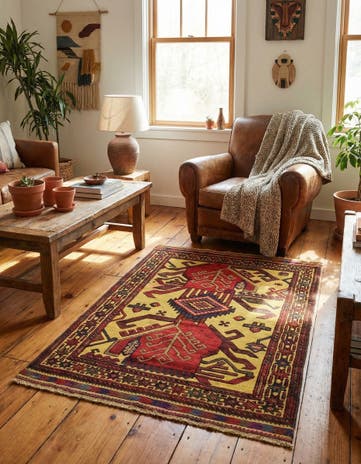 2' 10 x 4' 6 Hand Knotted Sumak Wool Rug