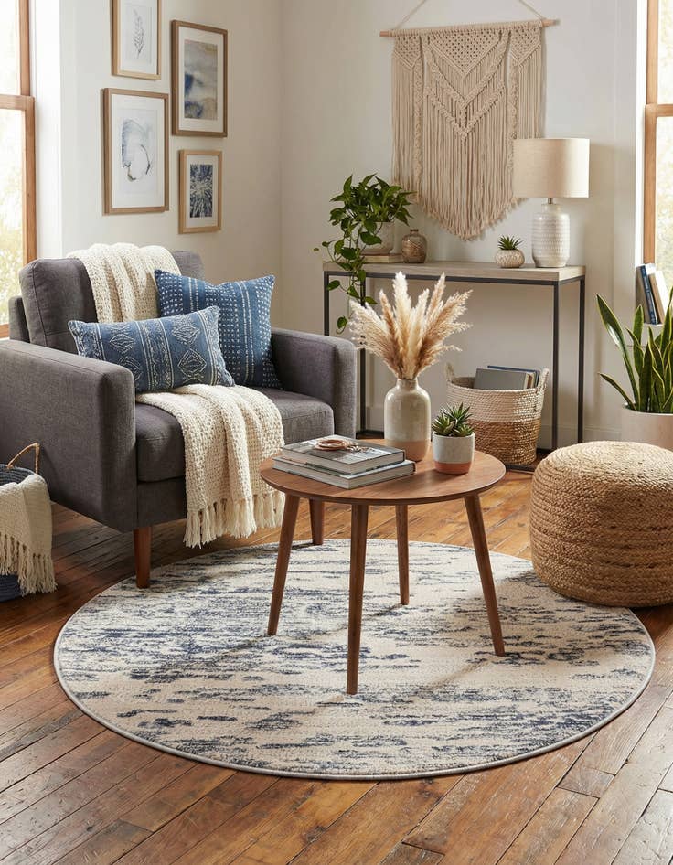 Detail image of 3' x 3' Oasis Round Rug