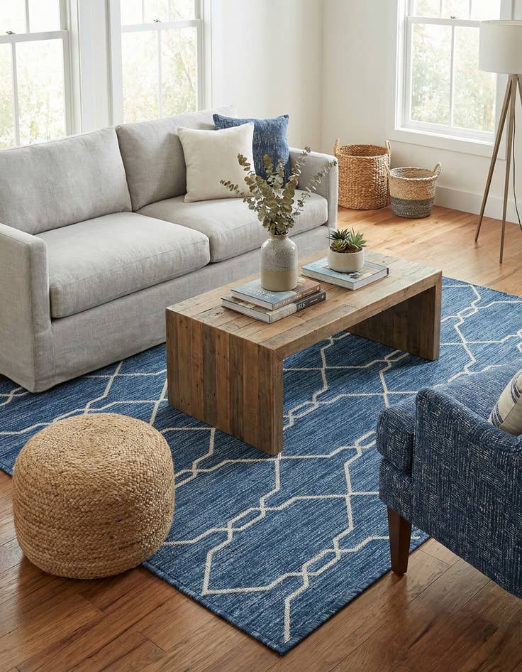 Detail image of 4' x 6'  Washable Trellis Indoor / Outdoor Rug